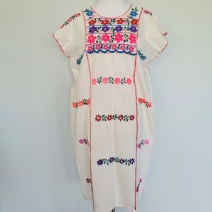 Handmade Embroidered Mexican Peasant Dress  Cream Floral Accents Women Sz Large